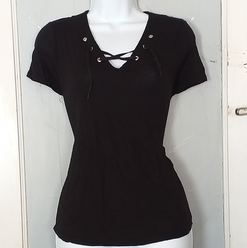 Rue 21 black lace up tee, sz Medium